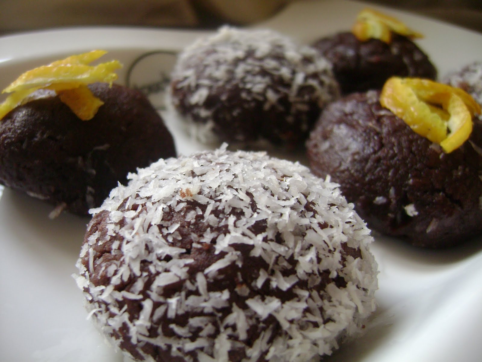Haşhaşlı Browni Islak Kurabiye Videosu Haşhaşlı Browni Islak Kurabiye Videosu