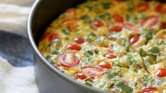 Taze Soğanlı Menemen Tarifi